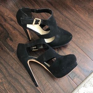 Aldo black heels